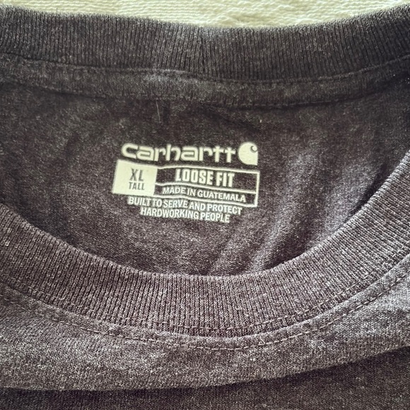 Gently Loved Carhartt Men's Dark Gray Pocket Tee - Picture 3 of 7